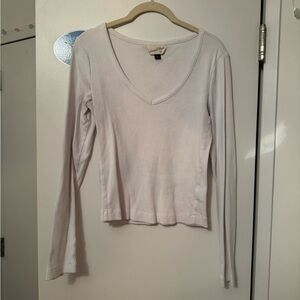 Universal Thread Light Cream Long Sleeve Top